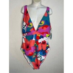 NWT Munah One Piece Swimsuit Women Size XL Pink/Blue Floral Beachy Bloomcore